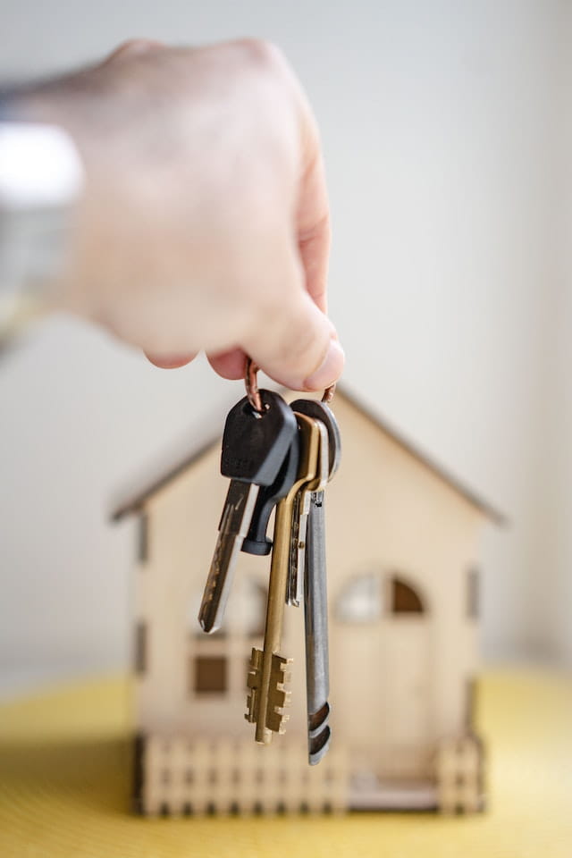 How To Buy A House As A Secured Party Creditor